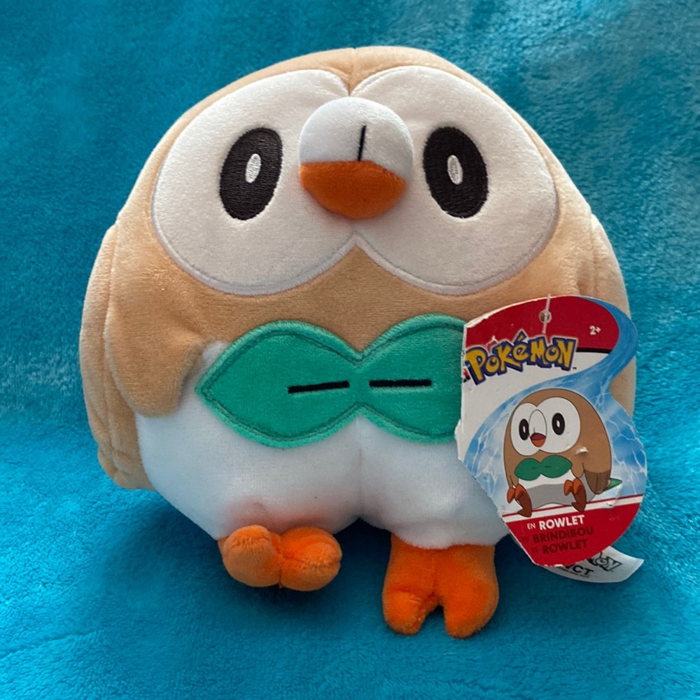 🔴⚪️ Pokémon Rowlet Stuffed Toy ⚪️🔴